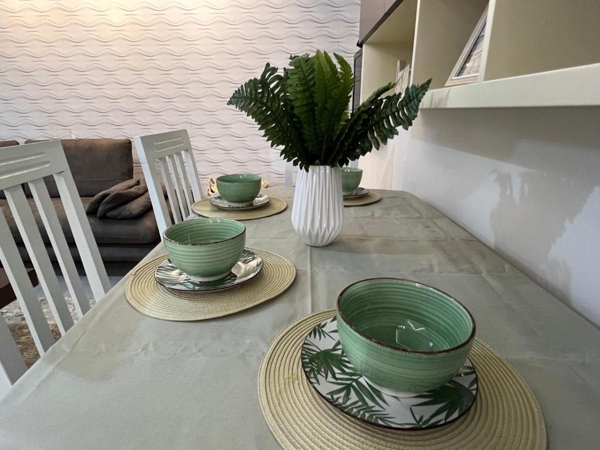 Tirana Noemi Home Luaran gambar