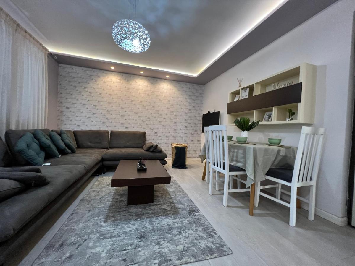 Tirana Noemi Home Luaran gambar