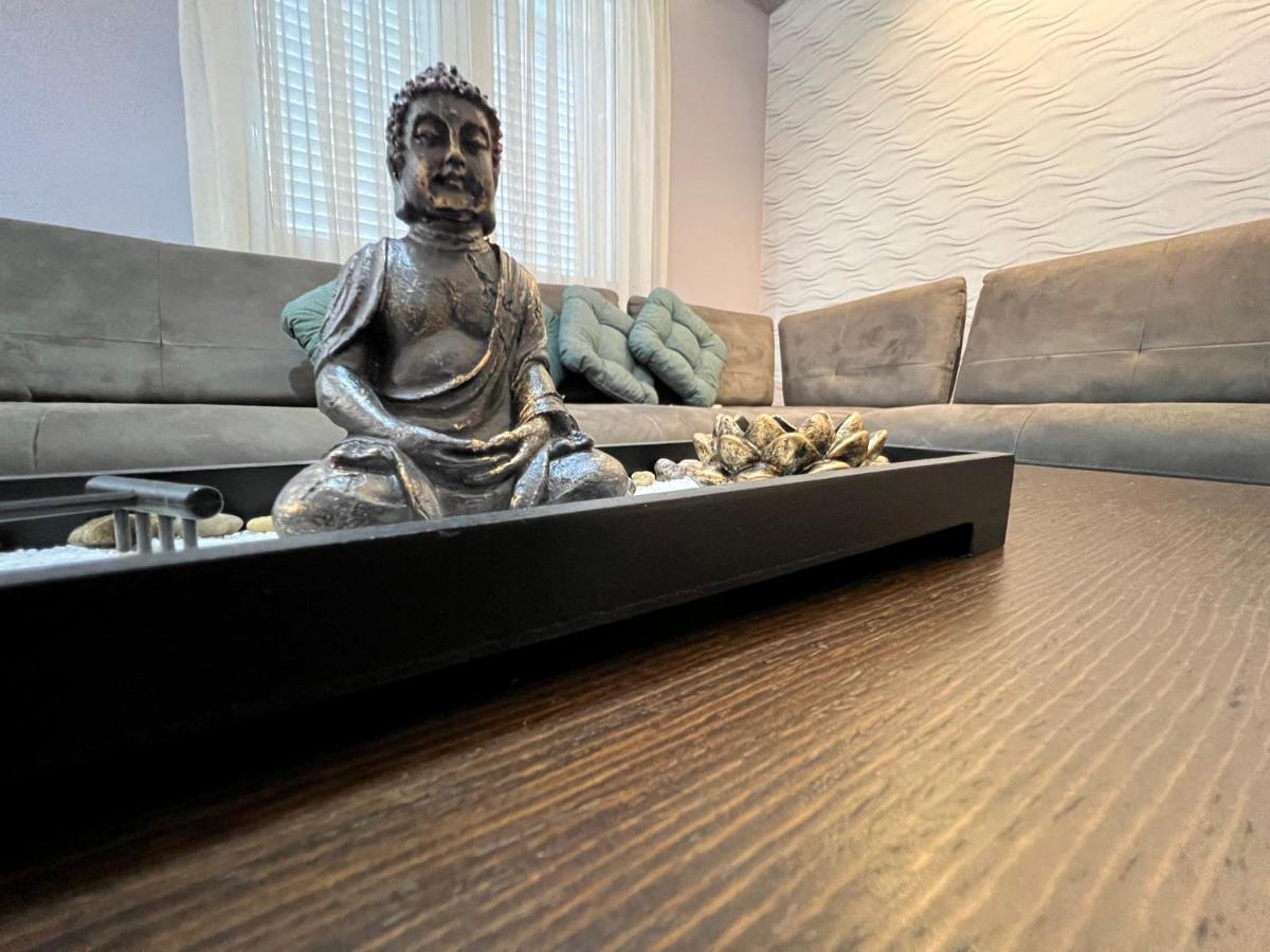 Tirana Noemi Home Luaran gambar