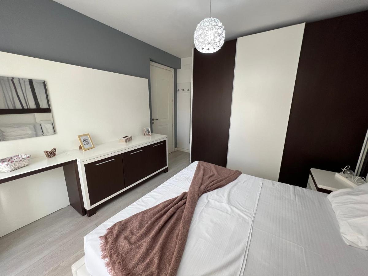 Tirana Noemi Home Luaran gambar